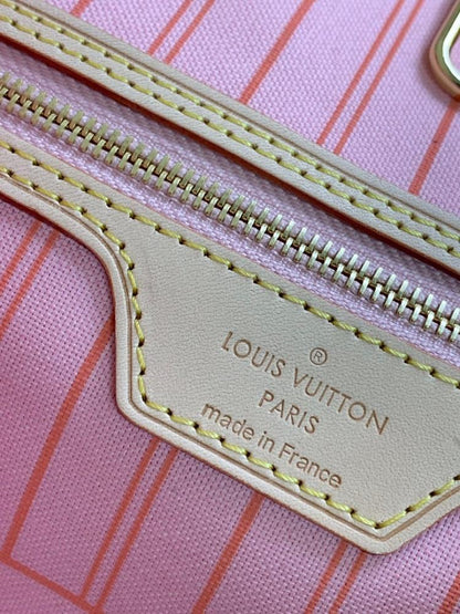 Elegant Stylish Top Handle Bag – Limited Edition