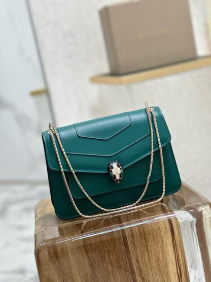 Serpenti Forever Medium Shoulder Bag in Emerald Green Calf Leather