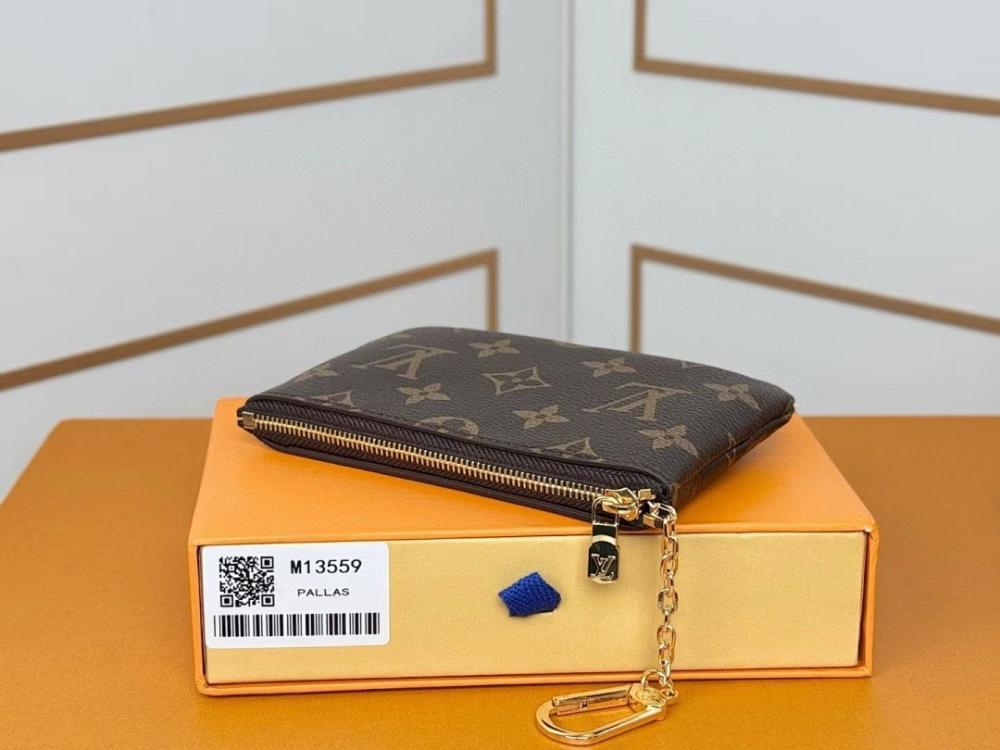 Modern Premium Woven Crossbody Bag
