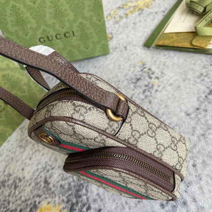 Classic Italian-Inspired Shoulder Bag