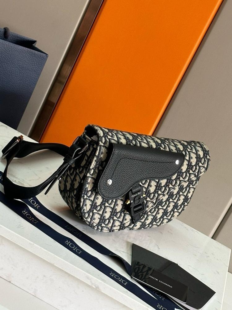 Saddle Black Printed Calfskin Shoulder Bag