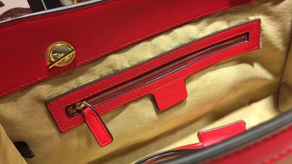 Elegant Stylish Gold Leather Bucket Bag – Limited Edition