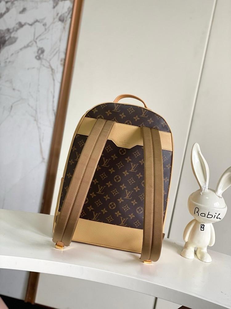 Stylish Refined Leather Crossbody Bag