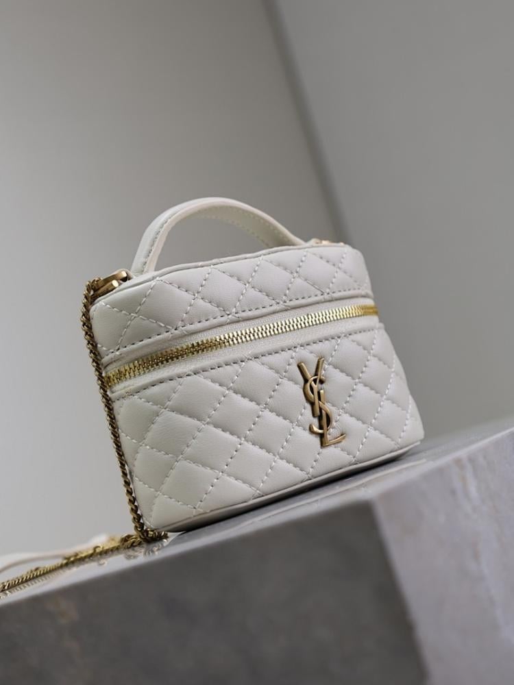 Gaby Shoulder Bag