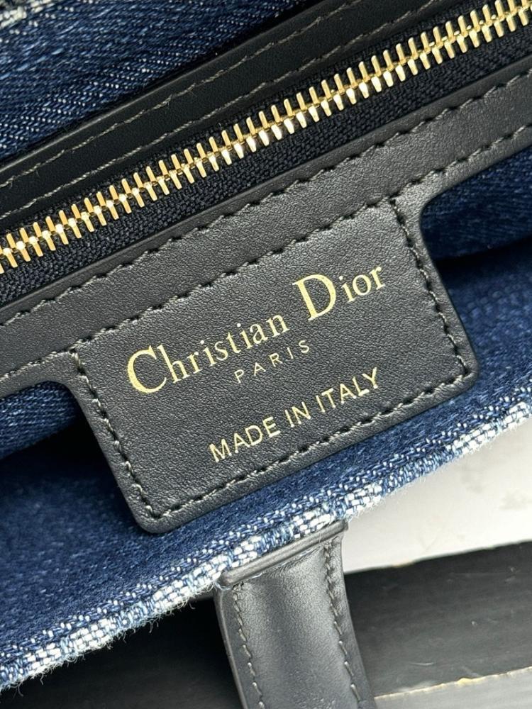Classic Premium Embroidered Shoulder Bag