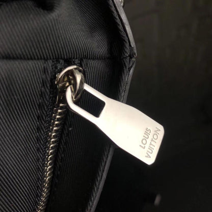 Elegant Leather Top Handle Bag