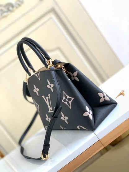 Stylish Leather Shoulder Bag – Limited Edition
