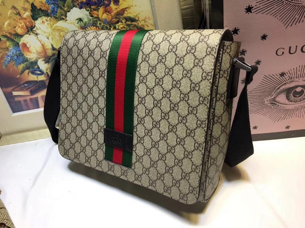 Classic Italian-Inspired Leather Shoulder Bag