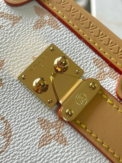 Modern Refined Monogram Leather Shoulder Bag