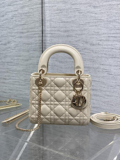 Classic Elegant Top Handle Bag