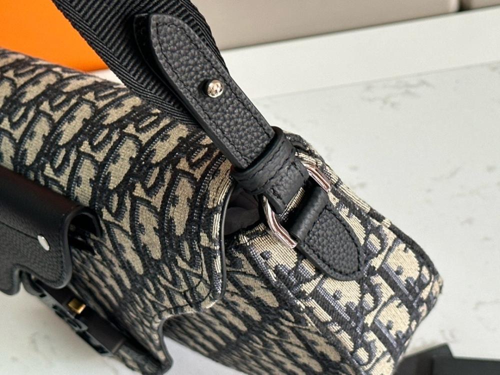 Saddle Black Printed Calfskin Shoulder Bag
