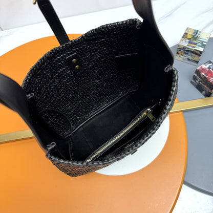 Arco Gold Woven Straw Shoulder Bag