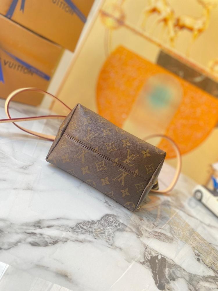 Modern Stylish Gold Quilted Leather Top Handle Bag