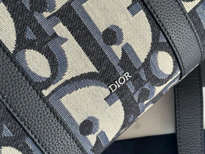 Classic Elegant Black Printed Leather Shoulder Bag