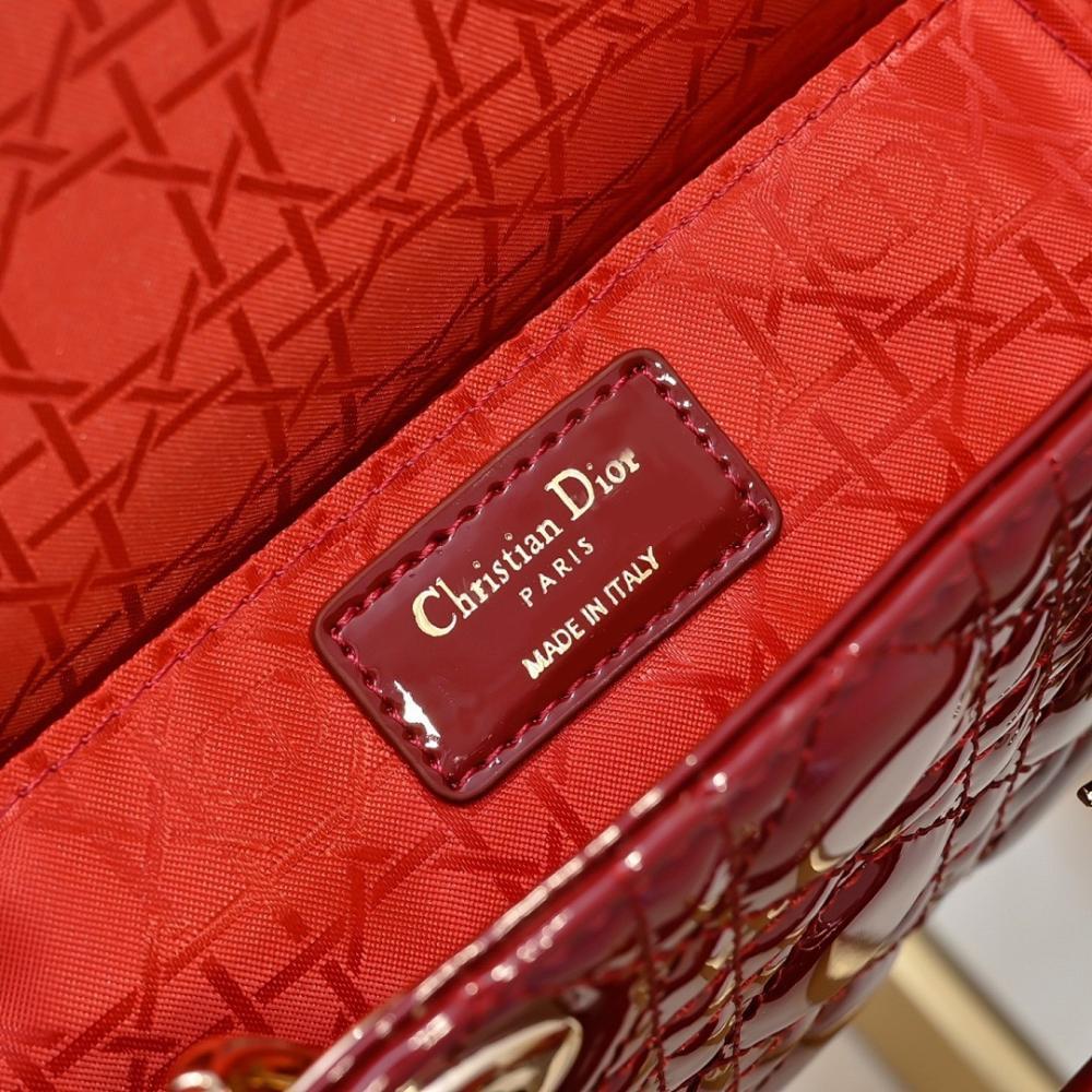 Italian-Inspired Stylish Leather Shoulder Bag
