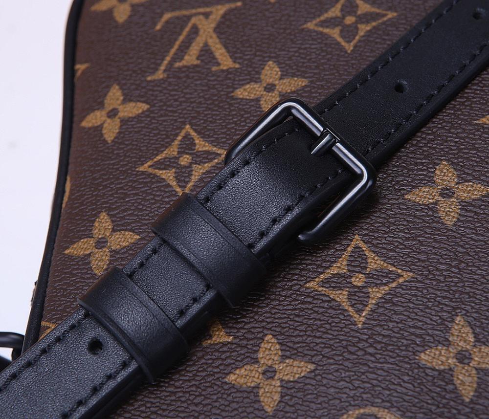 Modern Stylish Calfskin Crossbody Bag