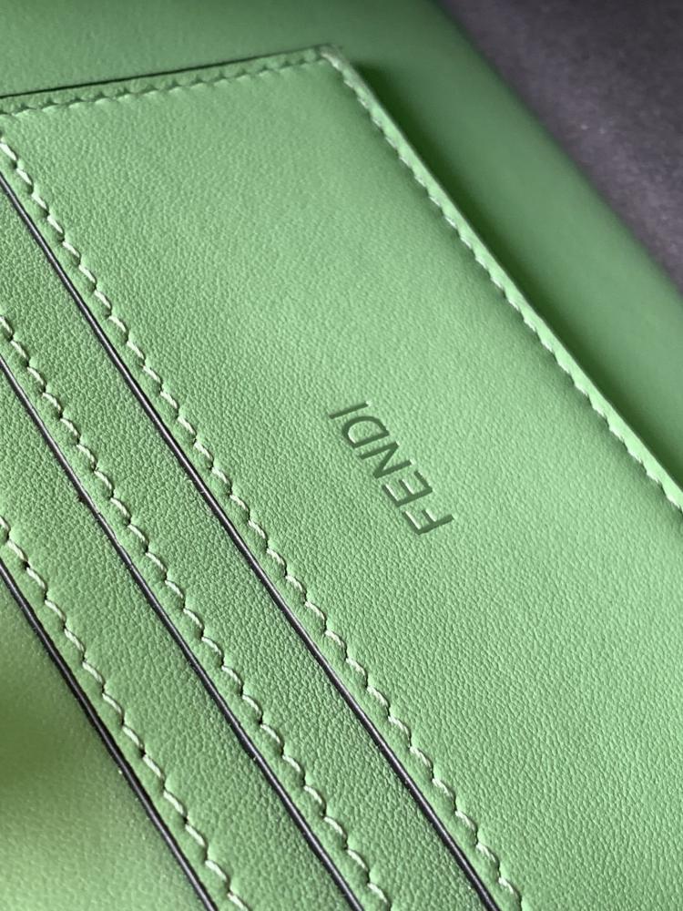 Classic Shoulder Bag