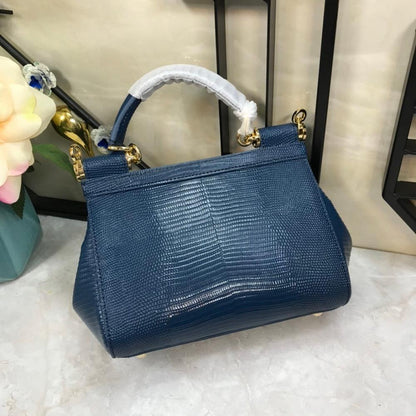 Modern Leather Shoulder Bag – Limited Edition