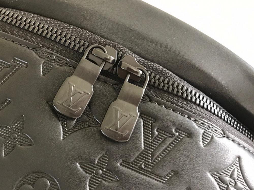 Luxury Stylish Calfskin Shoulder Bag – Limited Edition