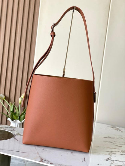 Stylish Refined Calfskin Hobo Bag