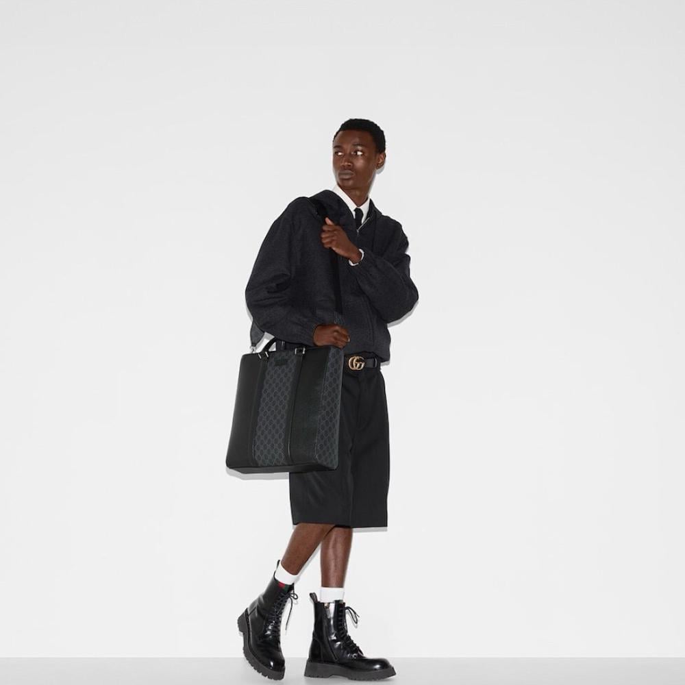 Stylish Shoulder Bag – Limited Edition