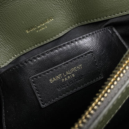 Classic Shoulder Bag