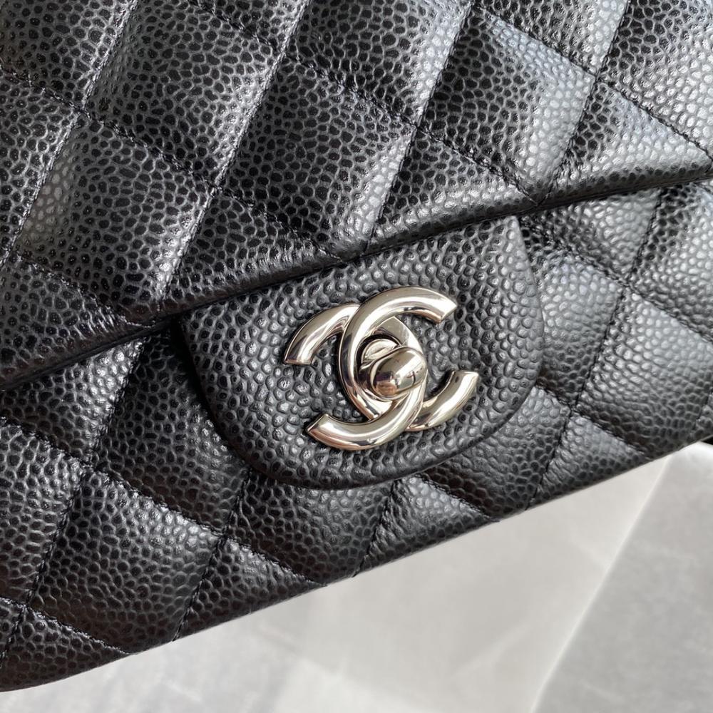 Elegant Leather Top Handle Bag