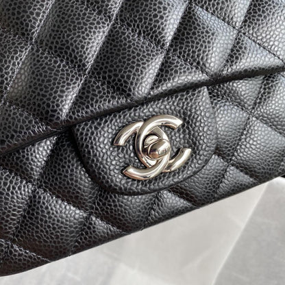 Elegant Leather Top Handle Bag