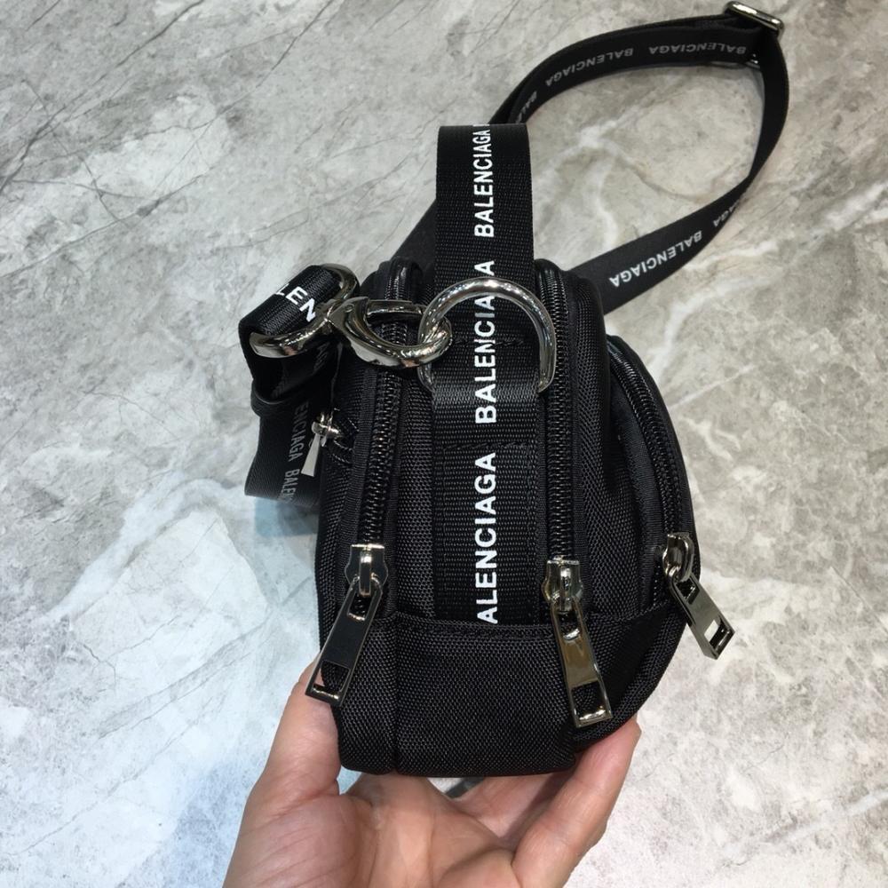 Elegant Shoulder Bag