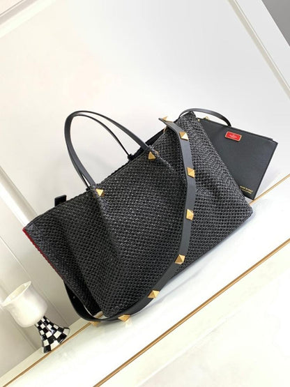 Modern Stylish Brown Woven Raffia Shoulder Bag