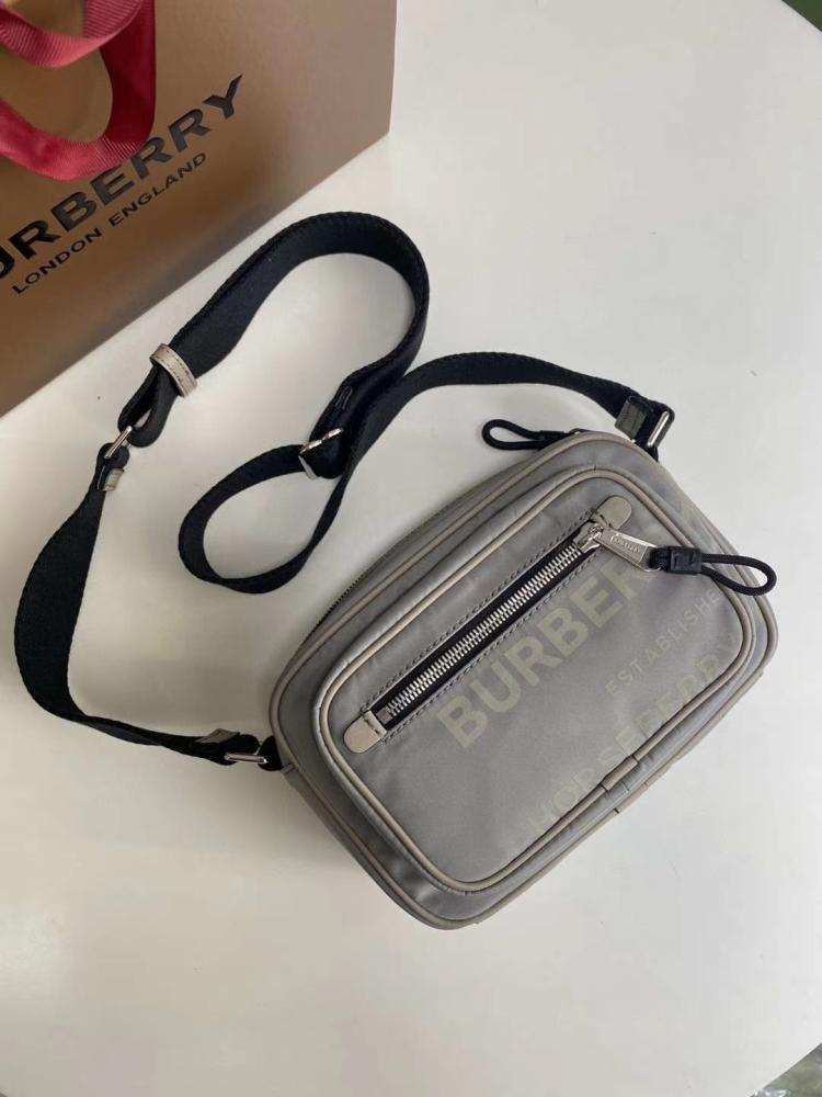 Classic Shoulder Bag