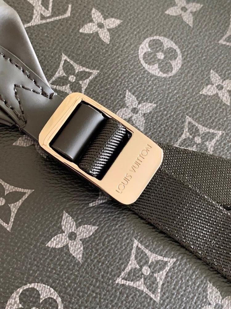 Stylish Leather Shoulder Bag – Limited Edition