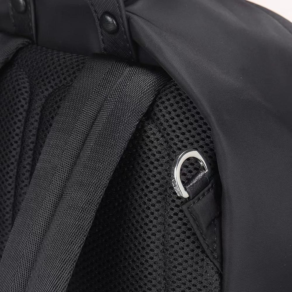 Modern Luxury Shoulder Bag