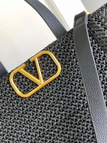 Elegant Brown Woven Raffia Top Handle Bag – Special Edition