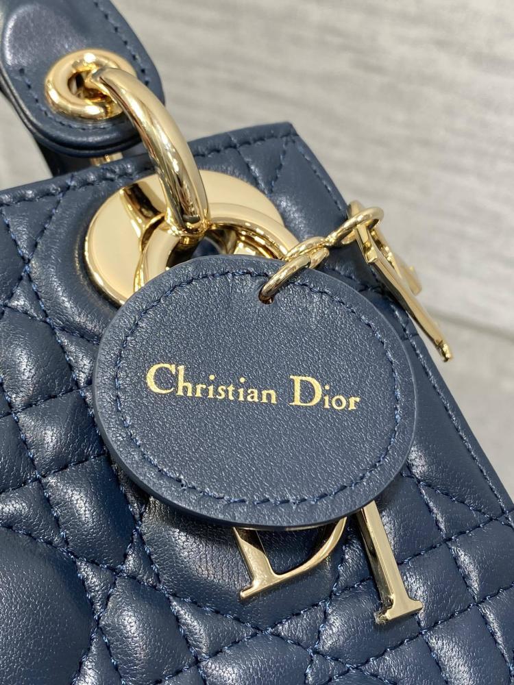 Elegant Top Handle Bag