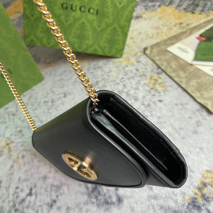 Modern Refined Shoulder Bag