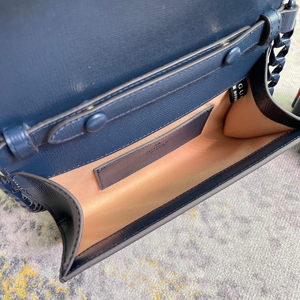 Stylish Refined Crossbody Bag