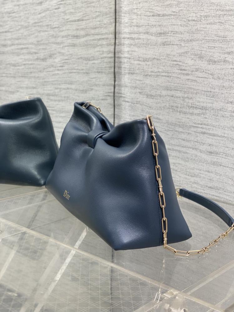 Elegant Leather Top Handle Bag