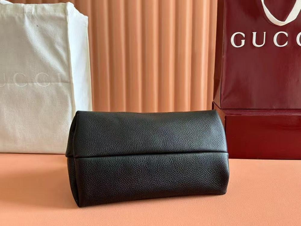 Modern Elegant Top Handle Bag