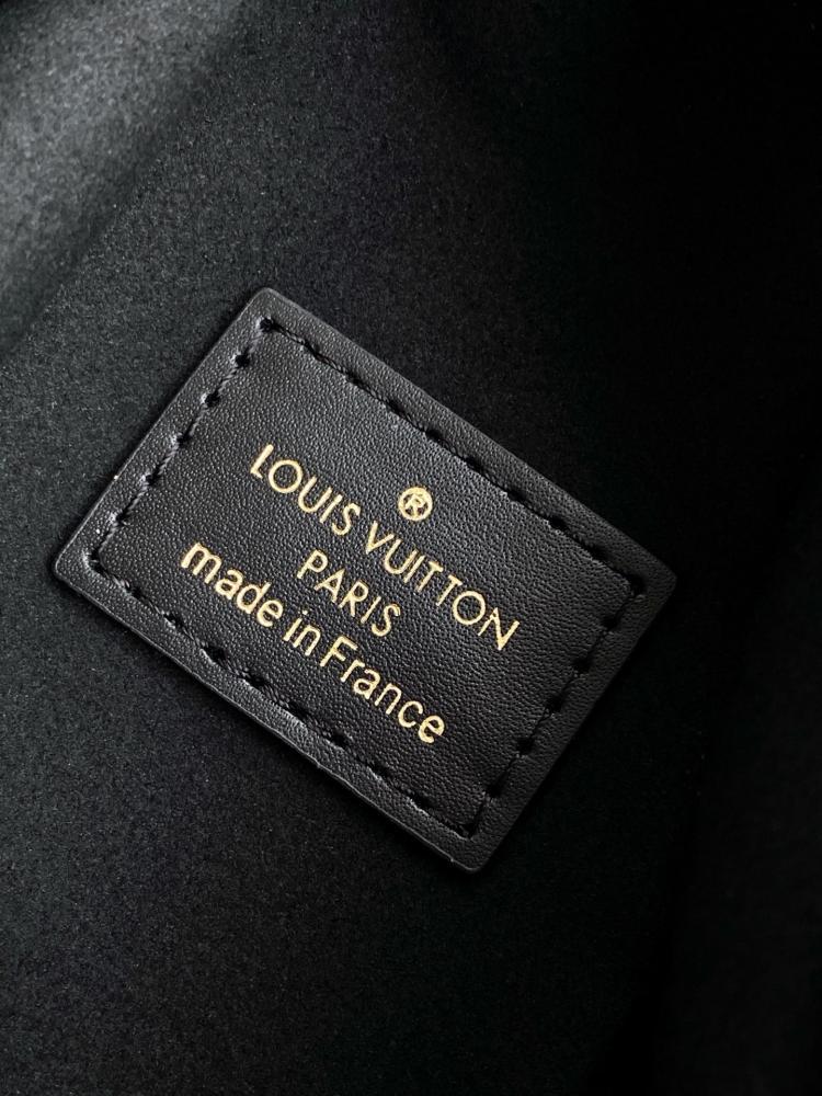 Leather Travel Bag