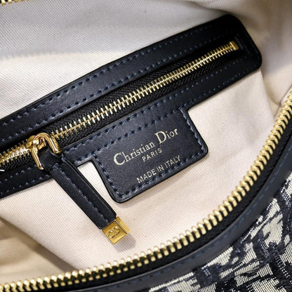 Modern Stylish Printed Leather Crossbody Bag