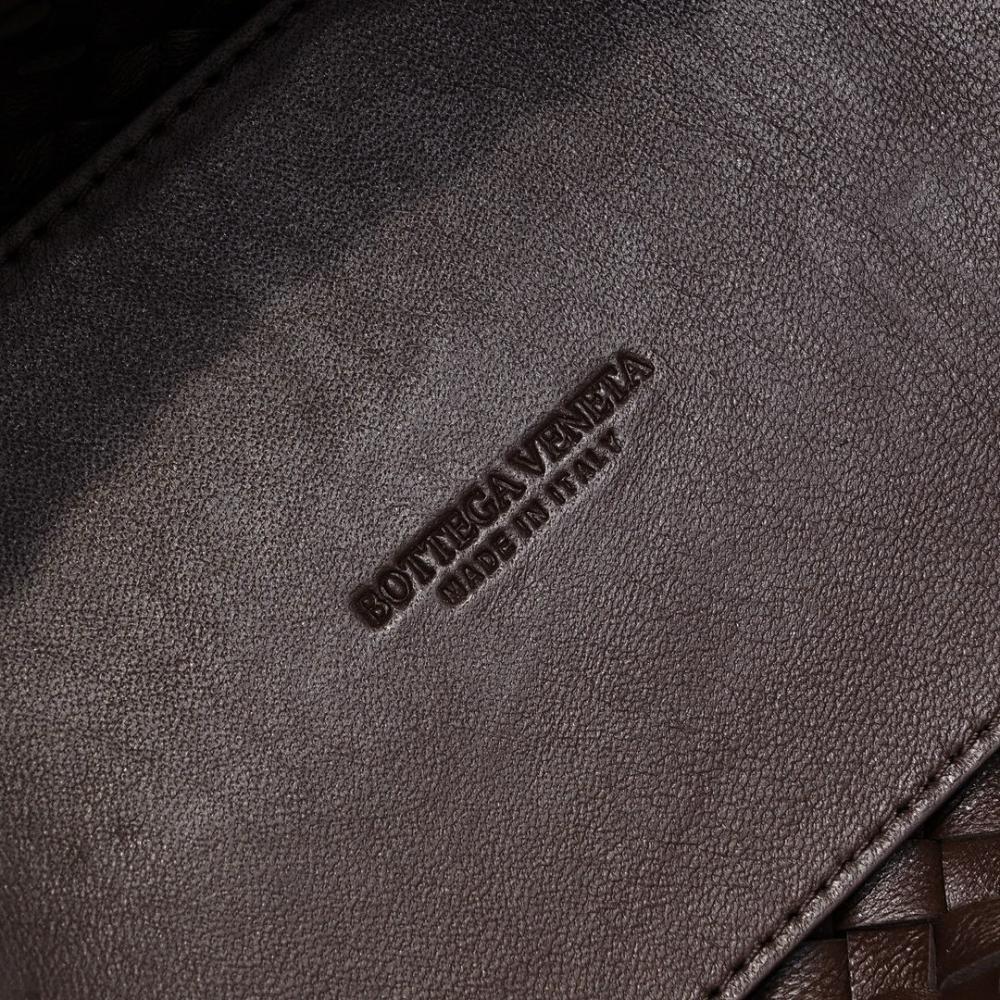 Modern Elegant Woven Shoulder Bag