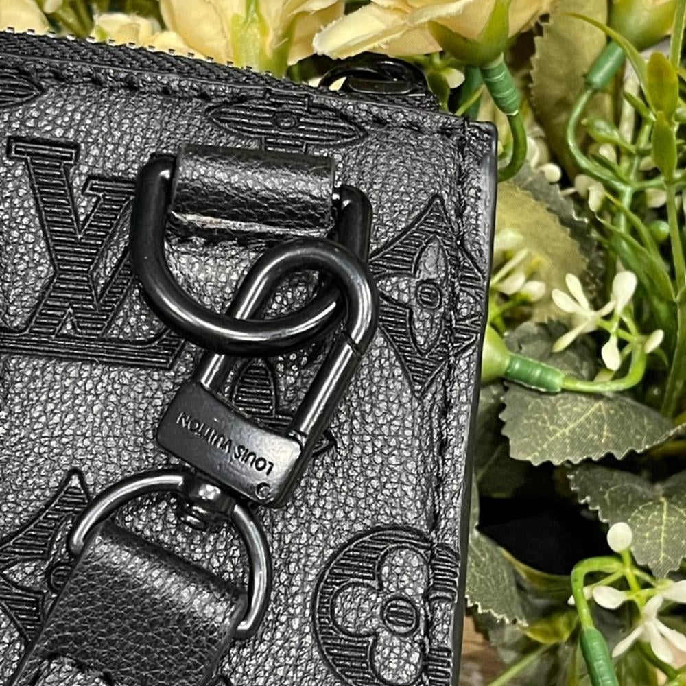 Modern Elegant Leather Crossbody Bag