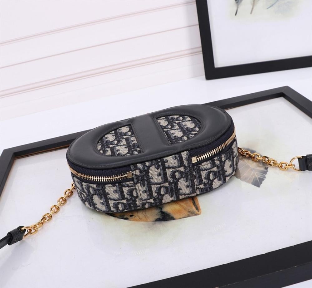 Modern Elegant Black Calfskin Shoulder Bag