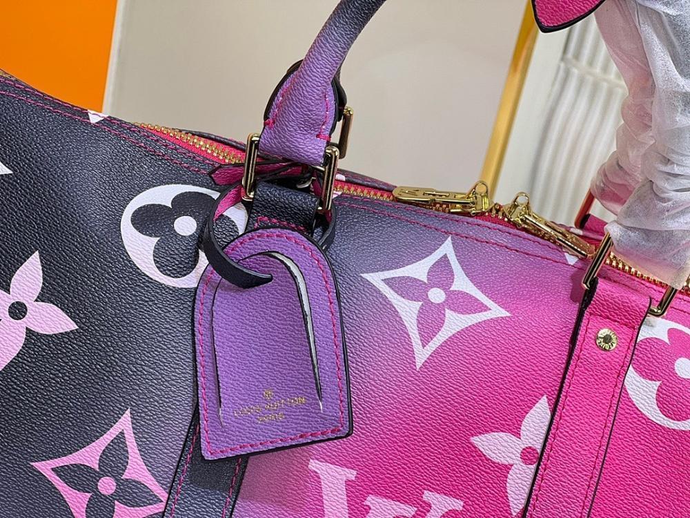 Elegant Stylish Leather Shoulder Bag – Limited Edition
