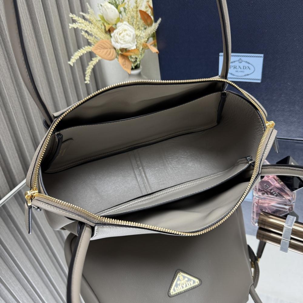 Calfskin Shoulder Bag