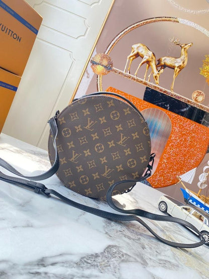 Modern Luxury Canvas Bag