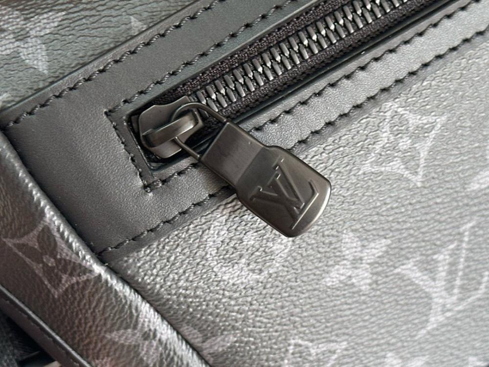 Alma Calfskin Shoulder Bag