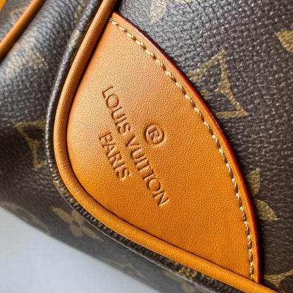 Stylish Refined Monogram Crossbody Bag