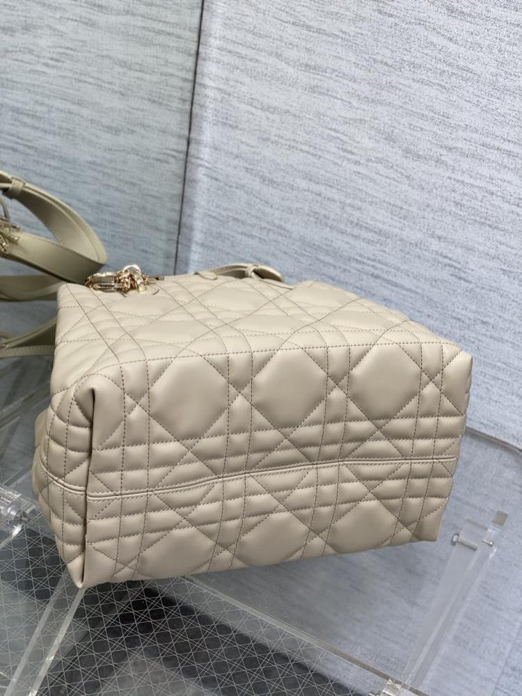 Classic Leather Wallet